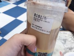 -85度C(生甜甜圈研究工坊·上海平凉店)