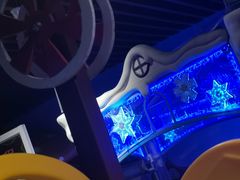 -绿色星球动物主题公园