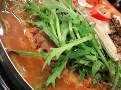 -喇喇排骨火锅·传统韩式脊骨汤(望京西园总店)