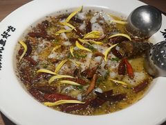-太二酸菜鱼(武汉光谷保利店)