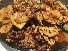 招牌干锅牛蛙-蛙蛙叫·干锅年代(钻石广场店)