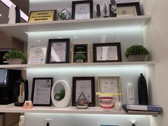 -维乐口腔(美维云门诊陆家嘴店)