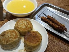 -清真吴记门钉肉饼·喜多利