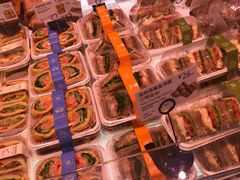 -巴黎贝甜(大宁国际商业广场店)