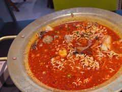 -张翻越·川渝冒菜·武汉黑鸭煲(城北万象城店)