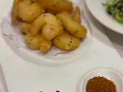 脆皮虾仁-凯鸽酒楼(水泉湾龙园店)