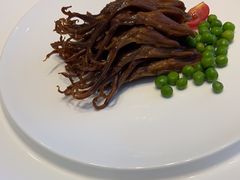 -香山湖渔家大院