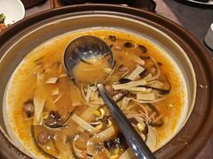 -香山湖家家宴(中山陵店)