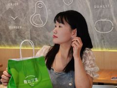 -龙治汉堡(中华城店)