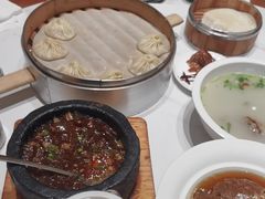 -梅利汴京烤鸭•开封豫菜地标店(东大街店)
