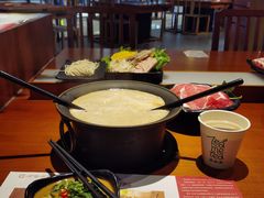 -呷哺呷哺(星光天地店)