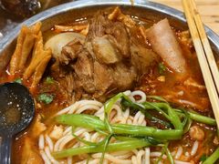 -柳州肥姨妈大骨螺蛳粉(曹路店)