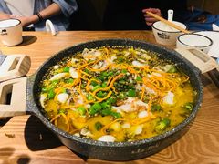 -山城外·非遗酸菜鱼(财富中心店)