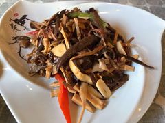 -小厨子私房菜·云南美食店