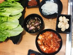 -肉甲韩国木炭烤肉(新壹街1店)