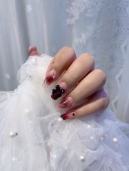 -UN·桃喜日系美睫美甲