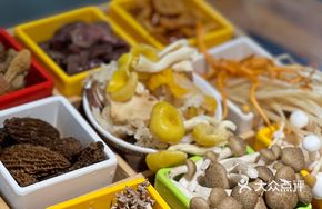 Mixed Matsutake Mushroom Platter
