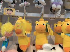 -名创优品(中原万达2F店)