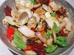 -巴厘龙虾·榜首油焖大虾(音乐学院·沿江酒馆店)