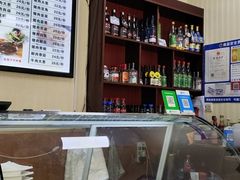 -大肚水饺锅贴·家常融合菜(新港店)