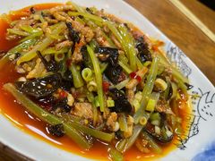 鱼香肉丝-盐与味葱葱鲫鱼•自贡菜江湖菜(春熙店)