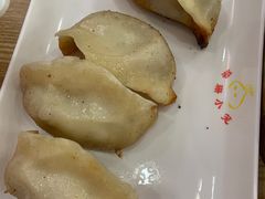 -珊珊小笼馆(仙霞路店)