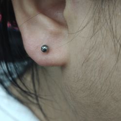 -冰岛刺青·手工耳饰品售卖·专业纹身