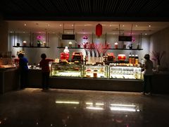 -三亚湾海居铂尔曼度假酒店