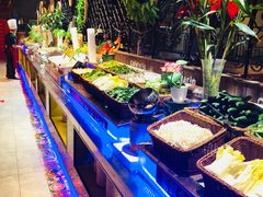 -春风十里海鲜火锅烤肉自助餐厅(华强店)