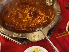 -山城年华老火锅(玉林店)