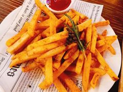 -1886德国汽车餐厅(外滩十六铺码头店)