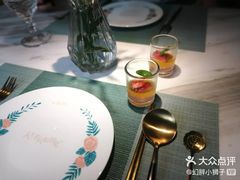 -蜜桃花开·中西融合菜E&W(南长街店)