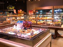 面包甜点陈列柜-巴黎贝甜(望京信万店)