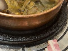 -阿山卓·野生菌火锅·纳西火塘烤肉