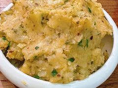 酸腌菜老奶洋芋-云海肴·汽锅鸡·云南菜(美罗城店)