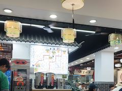 -秦君宝手擀菠菜面(金花路店)