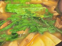 -菌之家·专业纯野生菌火锅·特色炒菌