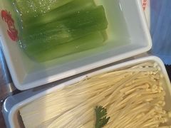 -七欣天香辣蟹火锅(上海银亿滨江店)