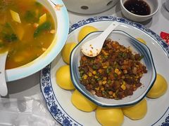 -民族手抓羊肉馆·滩羊手抓·烤全羊