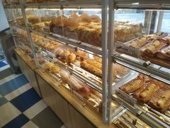 -85度C(生甜甜圈研究工坊·上海平凉店)
