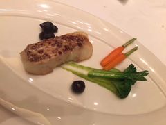 -龙虾酒吧扒房(宁波香格里拉店)