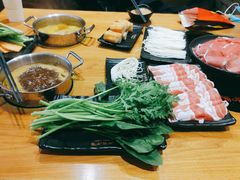 -呷哺呷哺(万达新世界店)