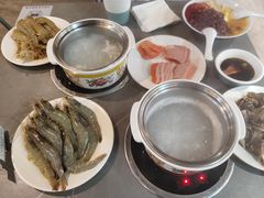 -遇上西雅图多融合海鲜自助餐厅(中房金谊广场店)