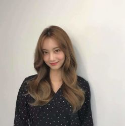 -那茉 Hair Salon
