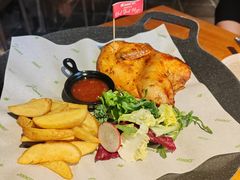 -JINNS锦时 steak&pizza(浸信会礼拜堂旧址店)