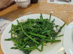 -正宗普宁豆干坊·洪记砂锅粥(红领巾路店)