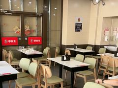 -李先生牛肉面大王(北京站售票厅餐厅)