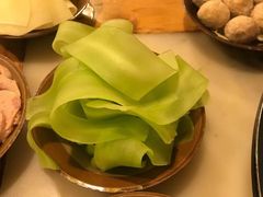 -黄潇洒老火锅(九眼桥宏济巷店)