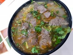 牛肉粉丝汤-牛煎里牛肉煎包淮南牛肉汤(广东路店)