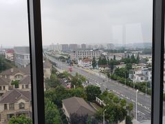 -上海中航虹桥机场泊悦酒店